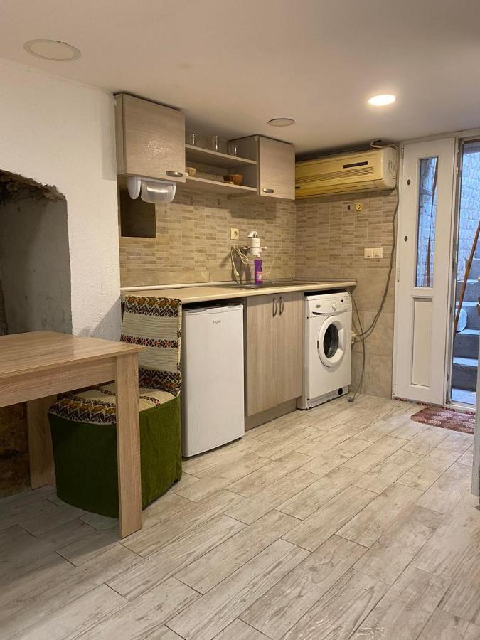 Апартамент 27 Юли Warna Exterior foto